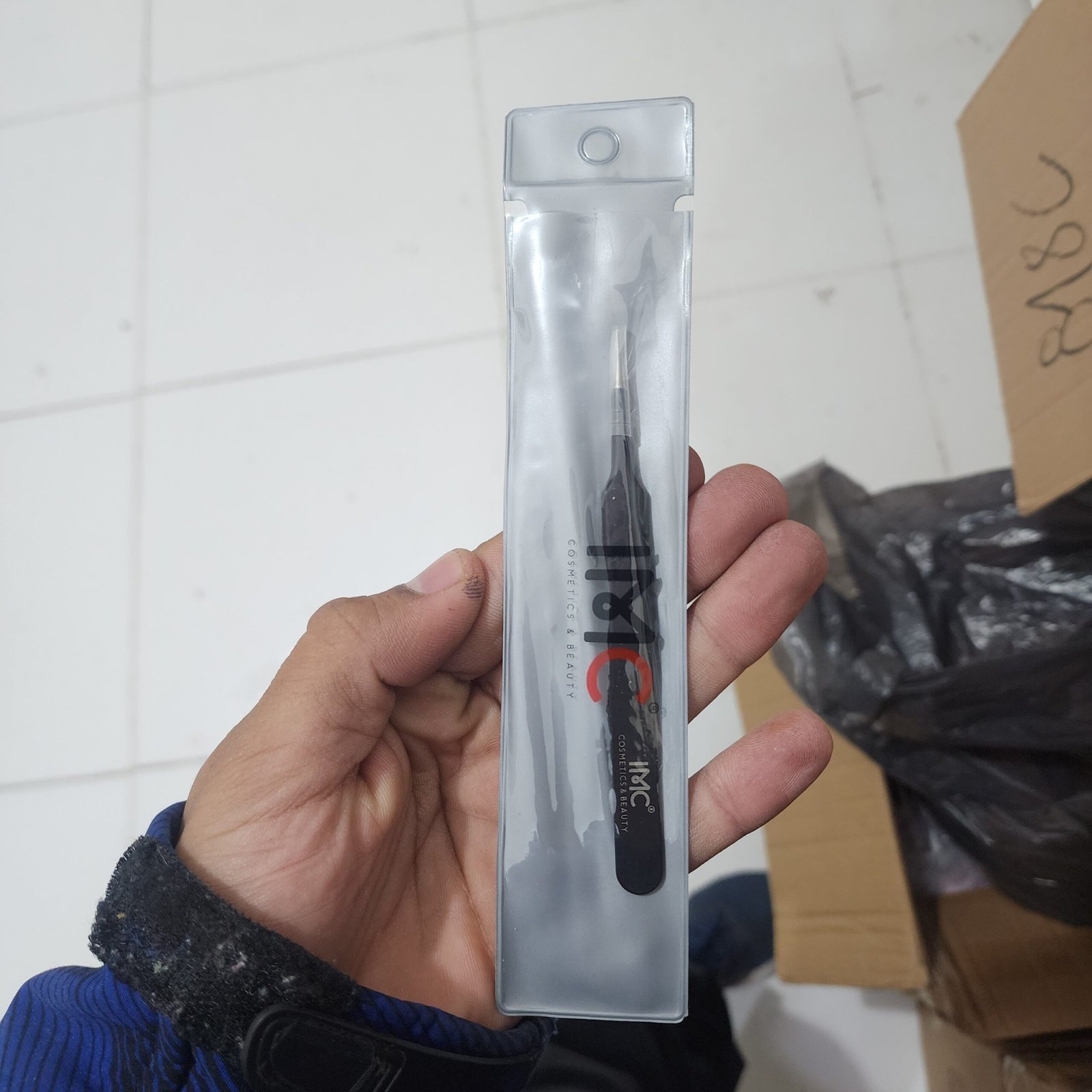 PINZA PARA PESTAÑAS RECTA PEQUEÑA FG005189